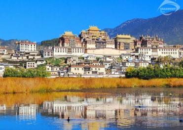 Tour Du Lịch Trung Quốc: Đại Lý - Lệ Giang - Shangrila 6N5Đ (BAY CHARTER QH)